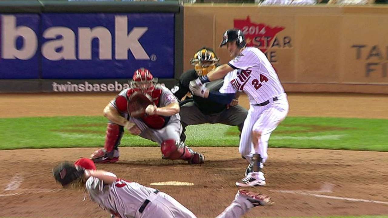 Twins avoid arbitration with Plouffe, Duensing, Swarzak