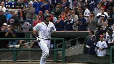 Poder de Avila ayuda a Tigres a superar a Reales