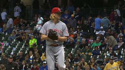 Reds meet with Arroyo's agent