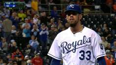 Royals strike a move upward in Wild Card race