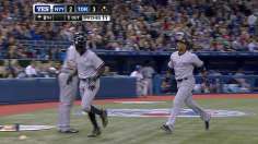 Yankees rally late to gain in Wild Card pursuit