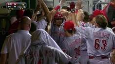 Votto punctuates Wild rally, victory over Pirates