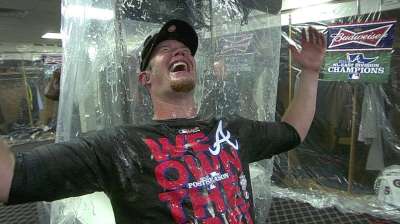 Kimbrel stands alone as new gold standard of closers