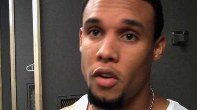 Gomez apologizes after scuffle, ejection