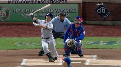 Brewers to exercise Aoki's club option for '14