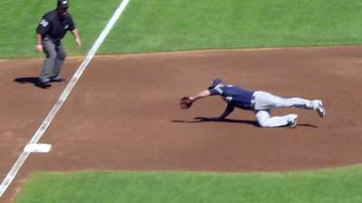 Headley played through knee pain, will have surgery