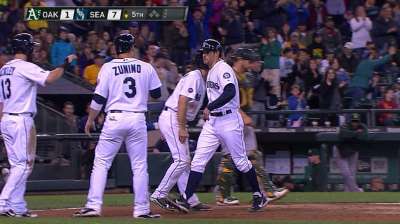 Rookies Miller, Maurer shine as Mariners top A's
