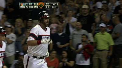 Four Chicago homers help rookie to third straight win