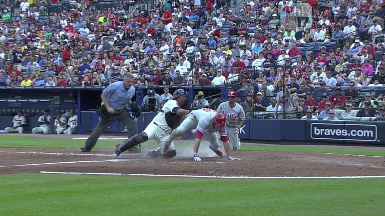 Phillies working to shape versatile bench
