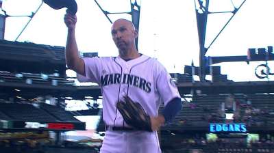 Seattle veteran Ibanez wins 49th annual Hutch Award