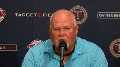 Gardenhire gets two-year deal to stay with Twins