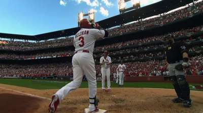 Beltran ties Ruth with 15th postseason homer