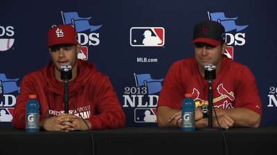 Kelly takes Cards' confidence into Game 3 start