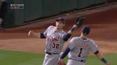 Leyland goes with Kelly over slumping Dirks