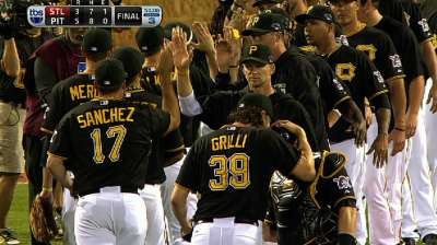 Dominant Grilli picks up Melancon in clean ninth