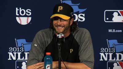 Grilli, Hurdle reward each other's trust