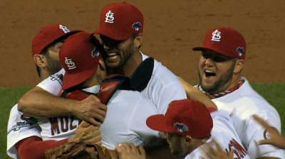 Cards to stay with same roster for NLCS