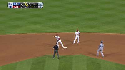 Solid Cardinals get it done vs. splashier Dodgers