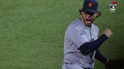 With chance to break through, Drew strikes out