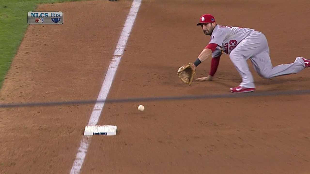 Cards agree with Descalso, wrap up arbitration cases