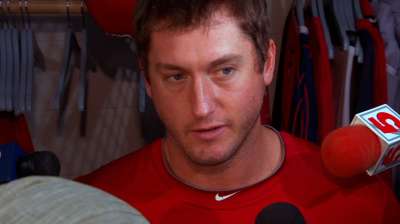 Freese exits Game 3 with right calf tightness