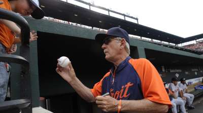 Leyland pushes the right buttons in Game 4