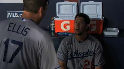 Ellis has earned respect from Kershaw, Dodgers