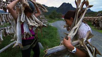 Wives of DeJesus, Getz make surprise move on 'Race'