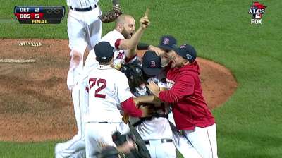In throwback, top two teams meet in Series