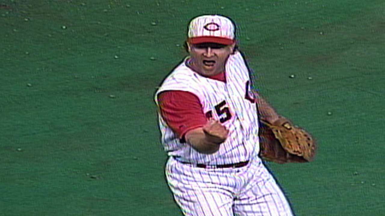 Reds complete sweep of Dodgers
