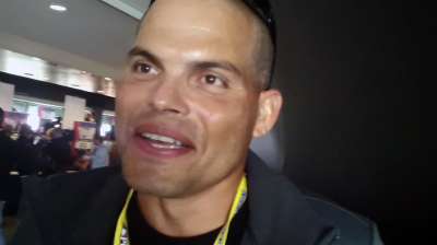 Pudge returns to playoffs spotlight in new role