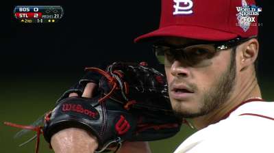 Steady Kelly has a 'blast' in Fall Classic debut