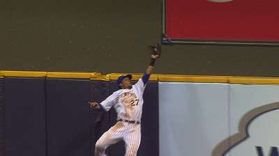 Gomez ends Crew's 31-year Gold Glove drought
