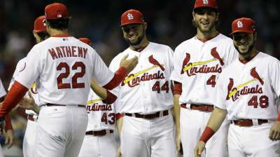 Cards fresh-faced for Game 6 day after plane delay