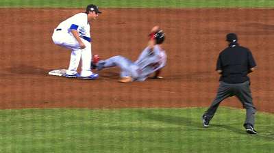 Hedges shows off arm behind plate in Fall Stars Game