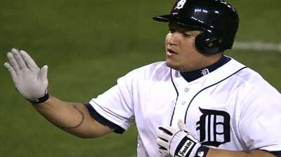 Cabrera, Scherzer, Iglesias up for BBWAA awards