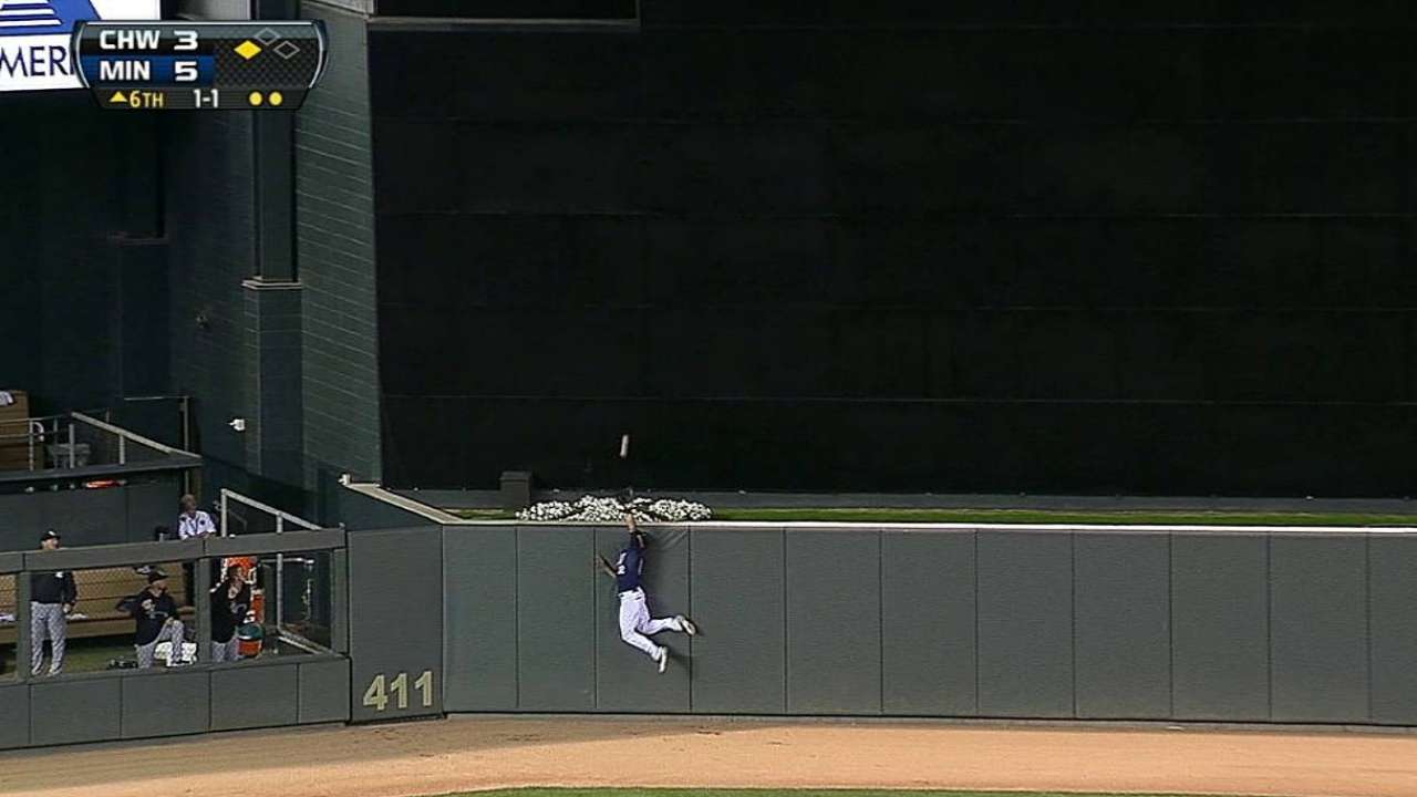 Pitcheo, bates de Mellizos se imponen a White Sox