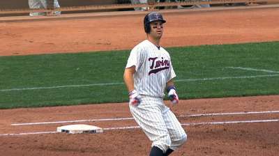 Mauer collects his fifth Silver Slugger Award