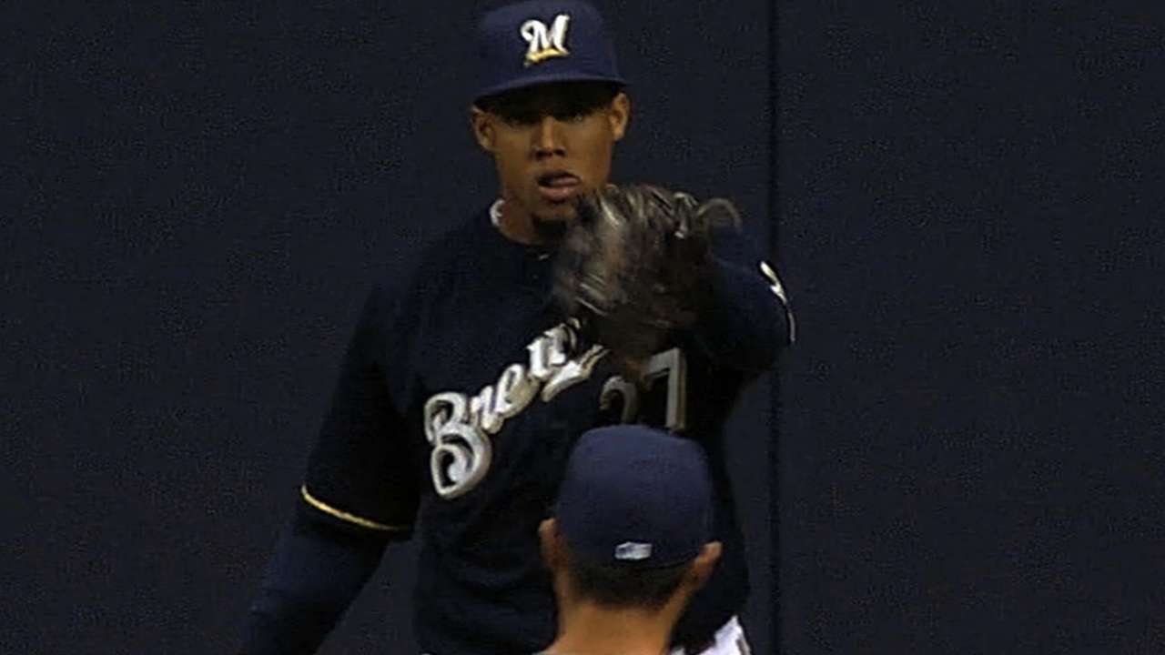 Gomez's great grab robs CarGo of homer