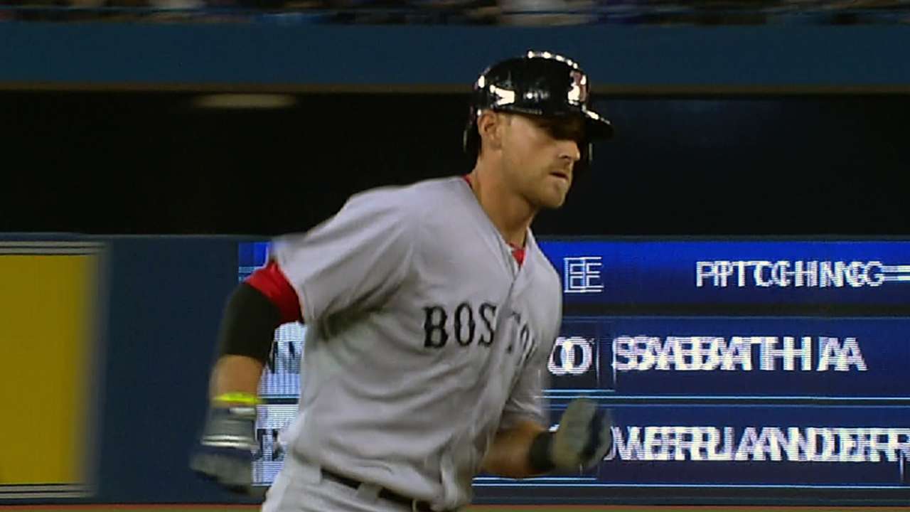 MLB Notebook: Middlebrooks powers up