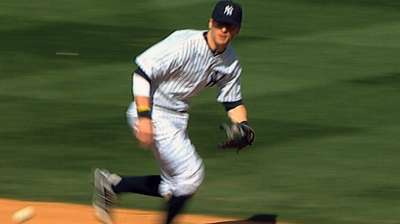 Yankees reportedly re-sign Ryan to back up Jeter