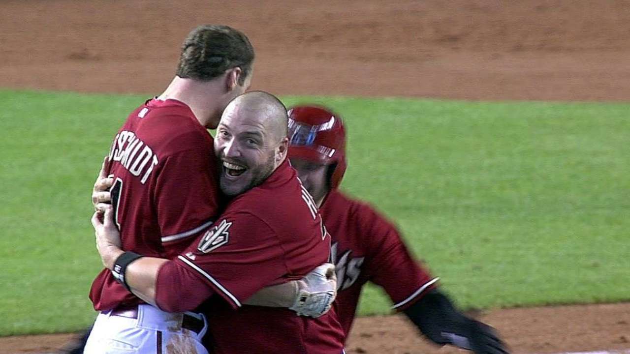 Goldy's walk-off helps D-backs solve Beckett late