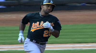 Mets sign ex-A's outfielder Young to one-year deal