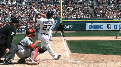 Cardinals fill another need with Peralta signing