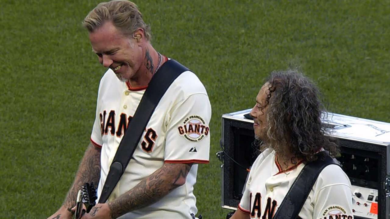 AT&T Park gets rocking on Metallica Night