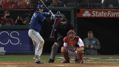Nieves: Pierzynski 'a nice fit' for Red Sox
