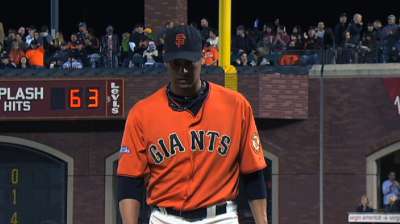 Giants, Vogelsong make one-year deal official