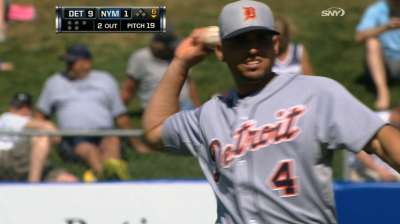 Royals bring versatile Infante into the fold