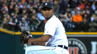 Cubs announce deal with righty closer Veras
