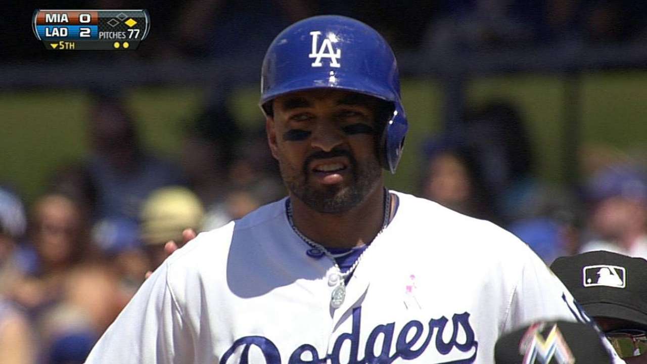 Still seeking power stroke, Kemp records 1,000th hit